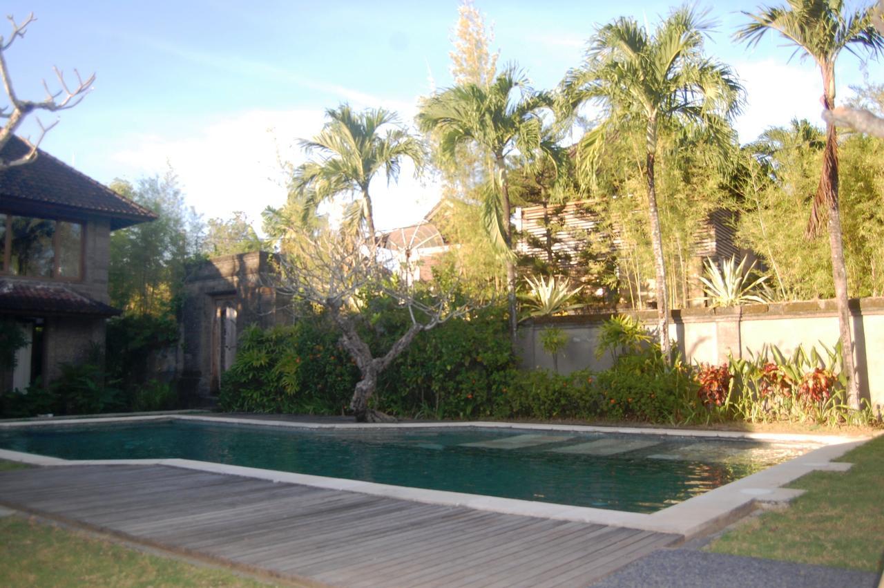 Pondok Alit Resort Seminyak  Exterior photo