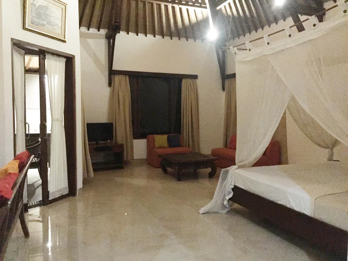 Pondok Alit Resort Seminyak  Exterior photo